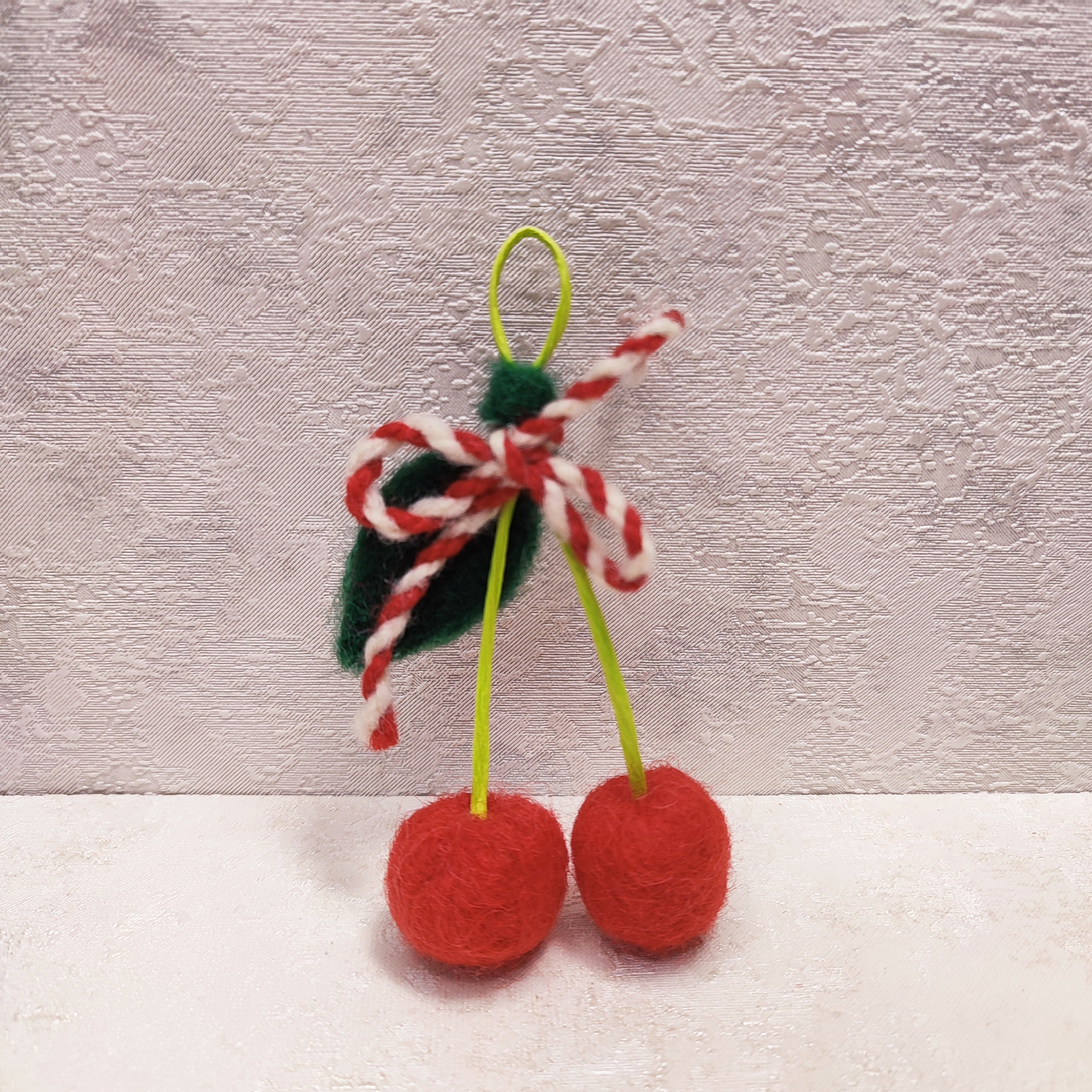 Мартеница Черешки