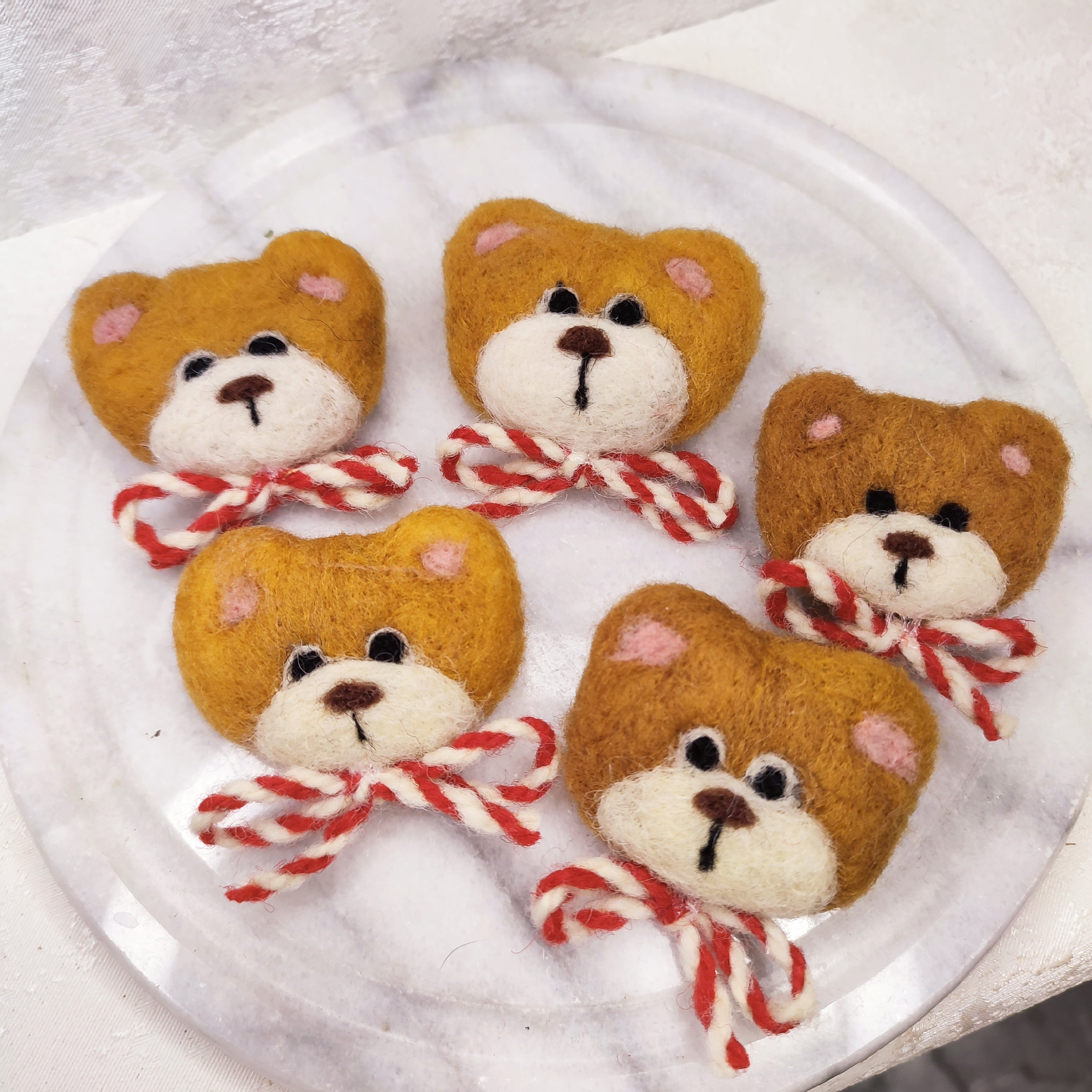 Мартеничка Мече