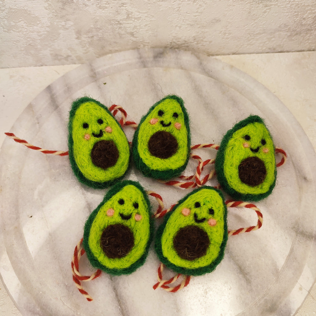 Мартеничка Авокадо