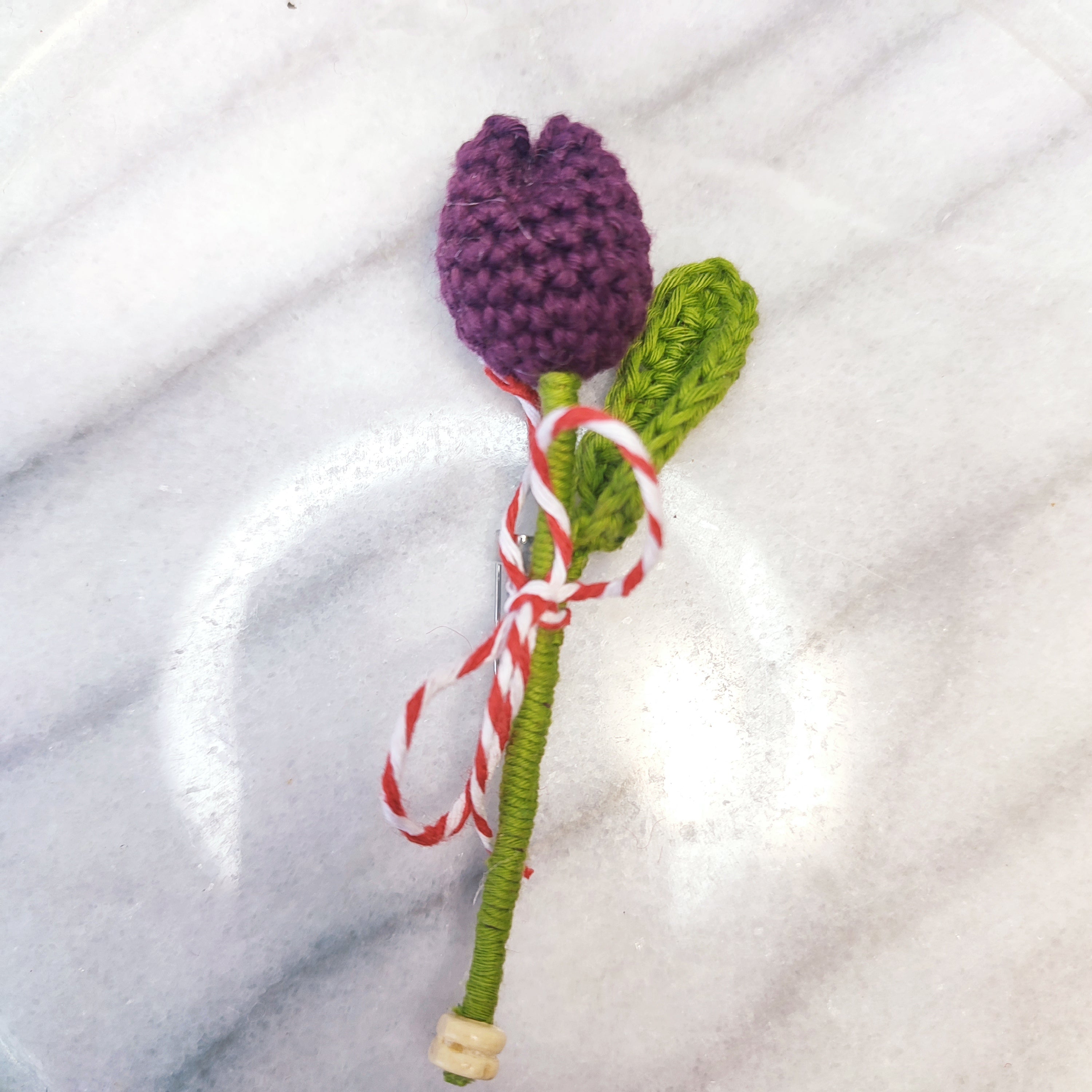 Мартеница плетено лале