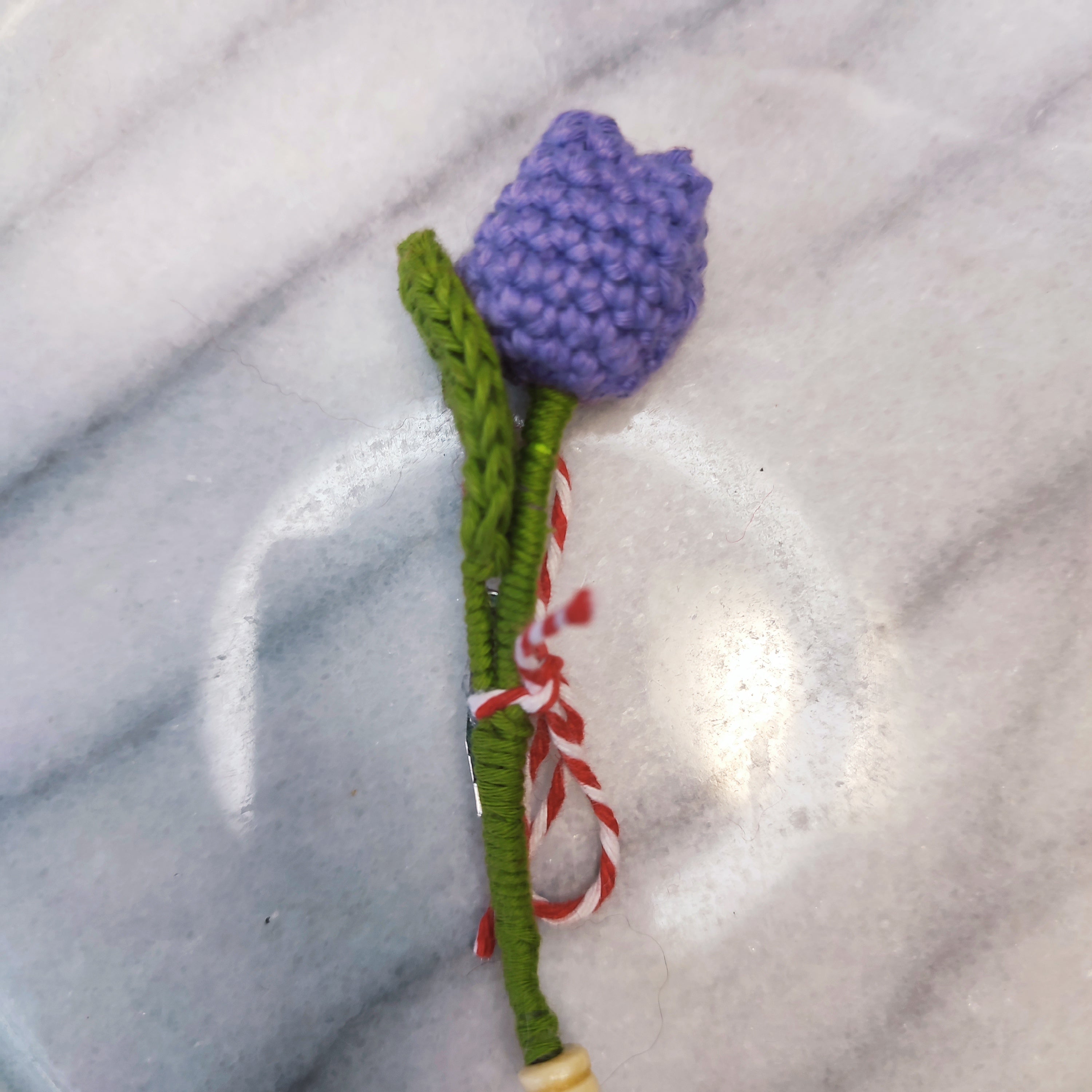 Мартеница плетено лале