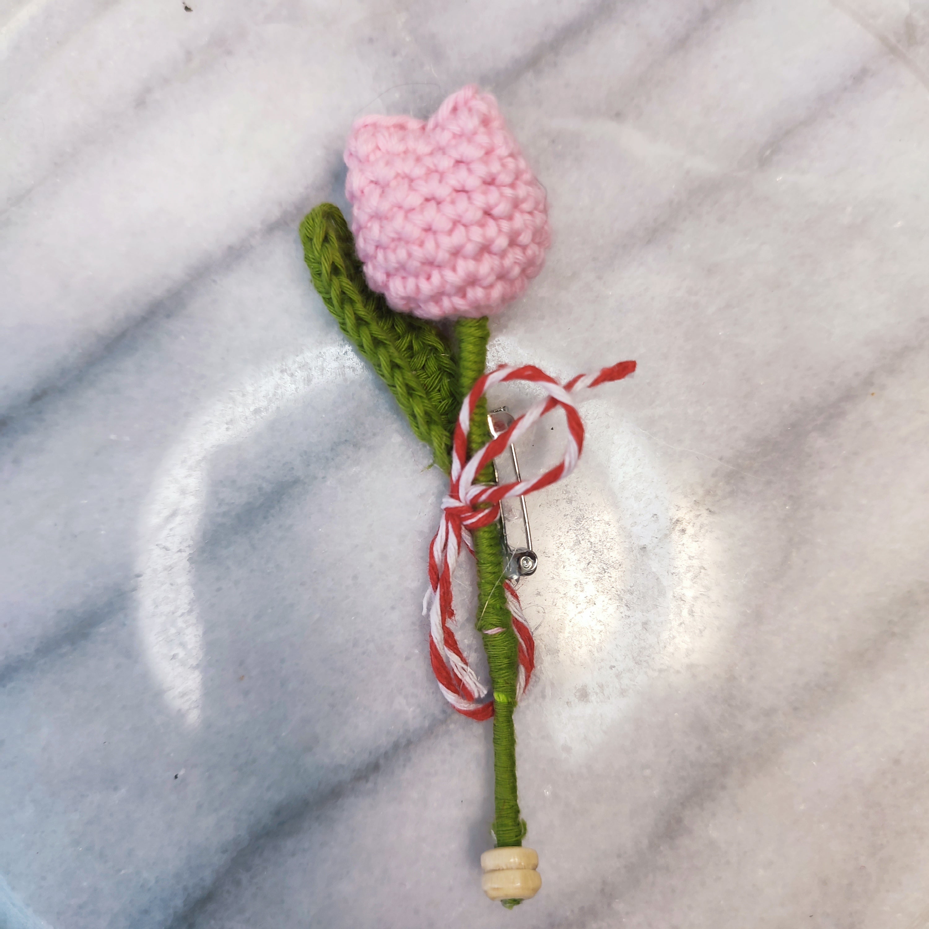 Мартеница плетено лале