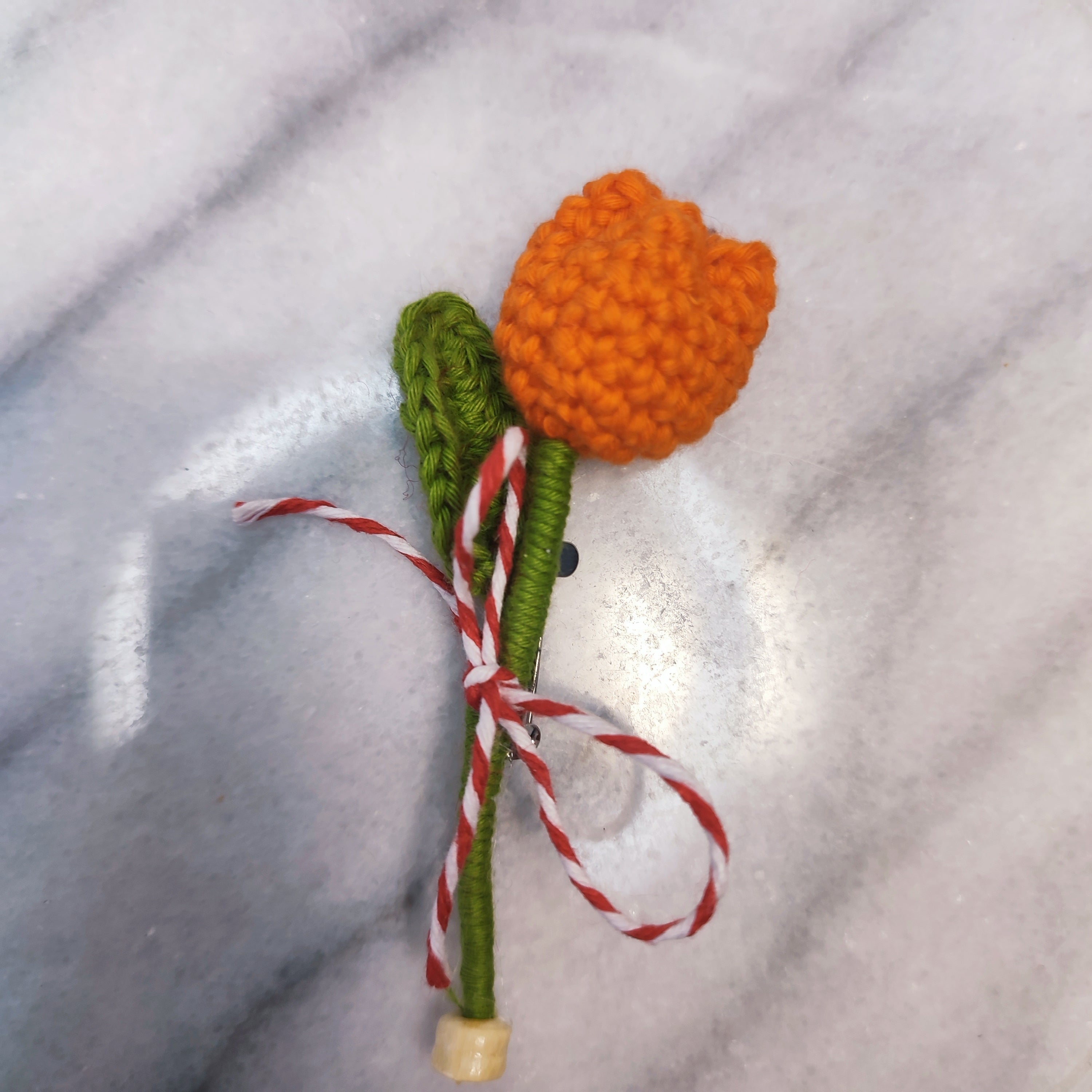 Мартеница плетено лале