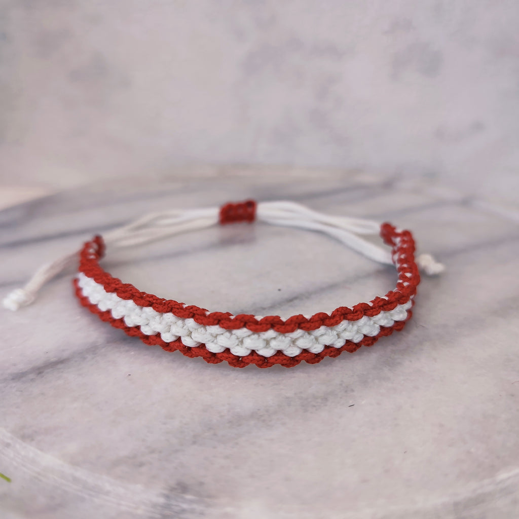 Мъжка макраме гривна