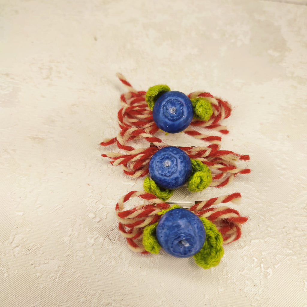 Мартеница брошка Боровинка